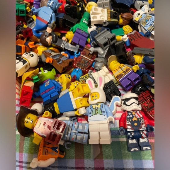HUGE LOT OF LEGO MINI FIGURES Star Wars Lego Movie Marvel Minecraft Banana man - Picture 5 of 16